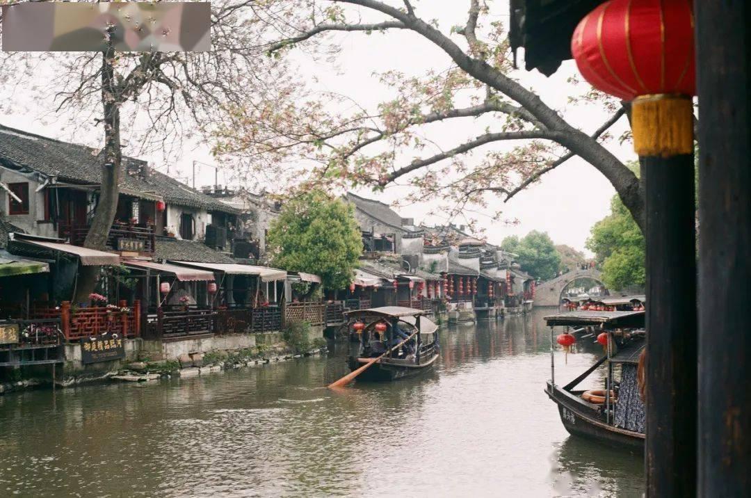 下雪了！福建预警连发！交警提醒、列车停运……